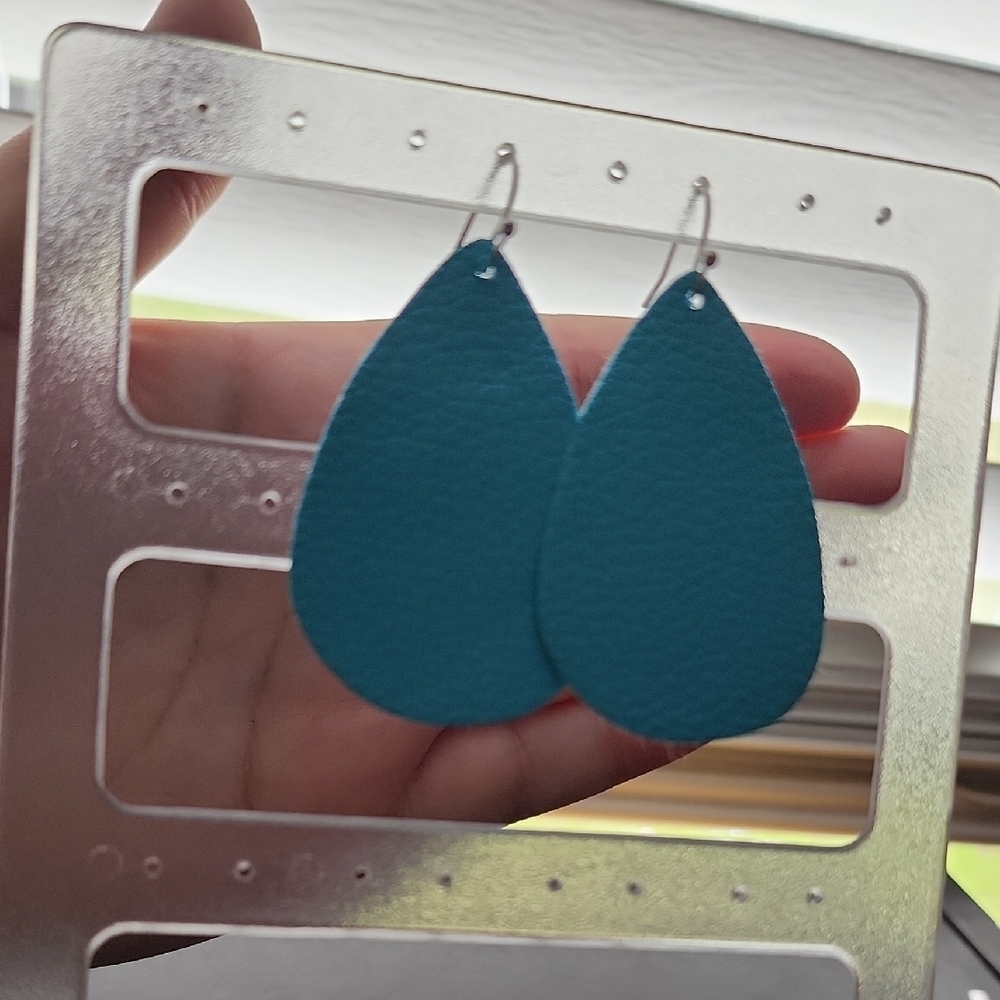 Handmade  Blue Teardrop Earrings